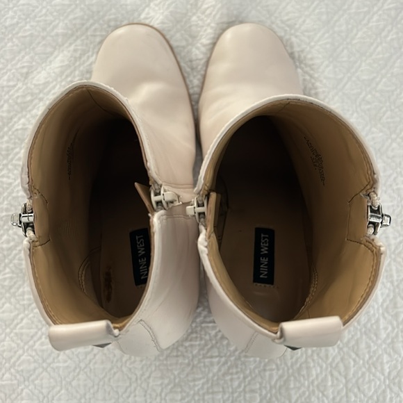 Nine West Dips Block Heel Booties in Chic Cream - Picture 7 of 9